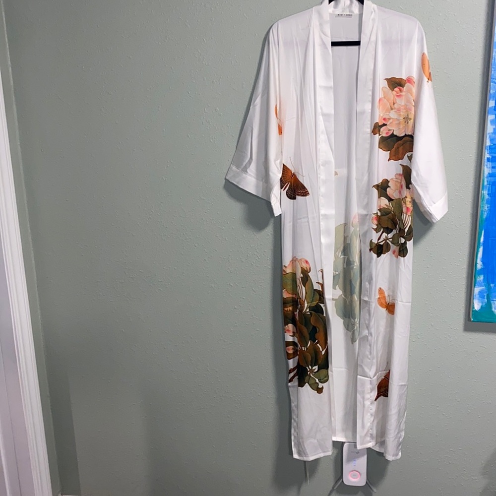 NEW Kim + Ono Peony & Butterfly Long Kimono Robe One Size